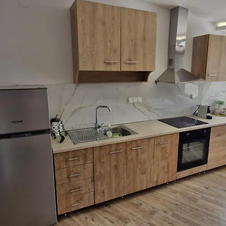 House View Apartment *