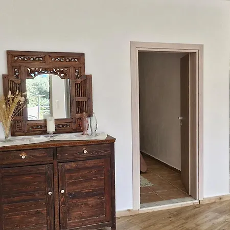 House View Apartman Hriszí Amudiá