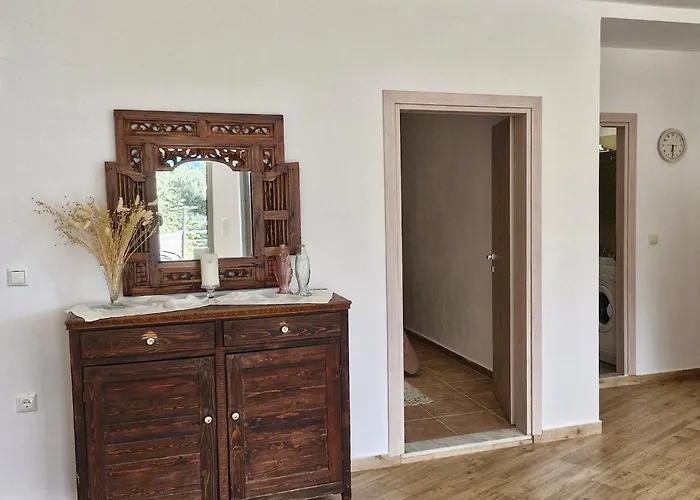 House View Apartman Hriszí Amudiá